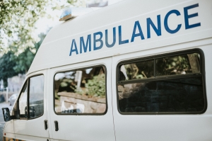 Ensuring the Best Care for Young Patients: A Guide to PICU Ambulance Services in Dhaka